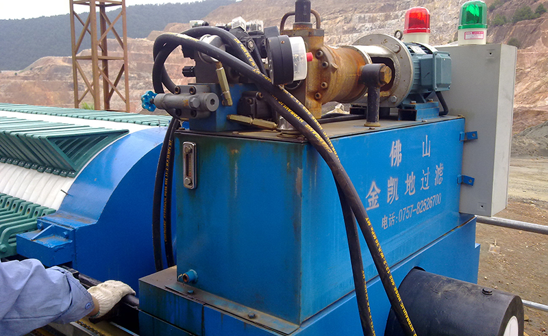 金凱地廂式壓濾機(jī)有特色的 做好除塵工作